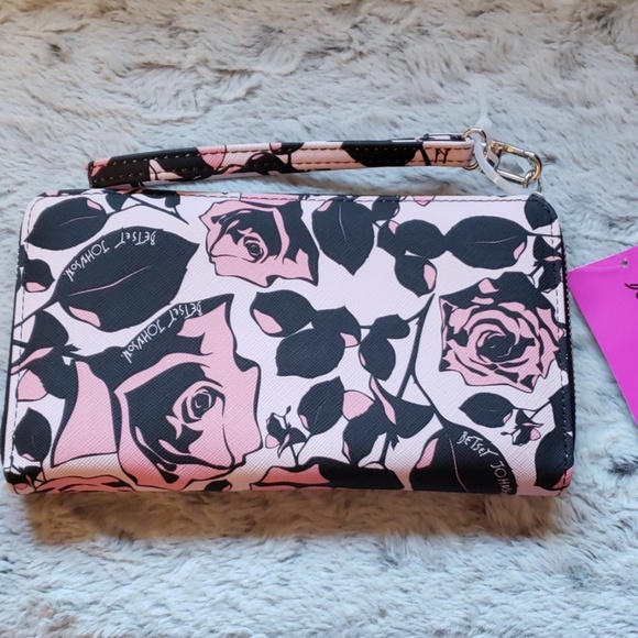 🆕️ WT Betsy Johnson Wristlet - Picture 2 of 7